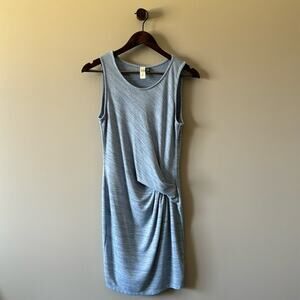 RD STYLE MEEKA RUCHED KNIT DRESS SIZE MEDIUM BLUE